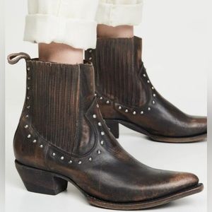 EUC - Sacha Western stud boots - size 7 -EUC - worn 1X